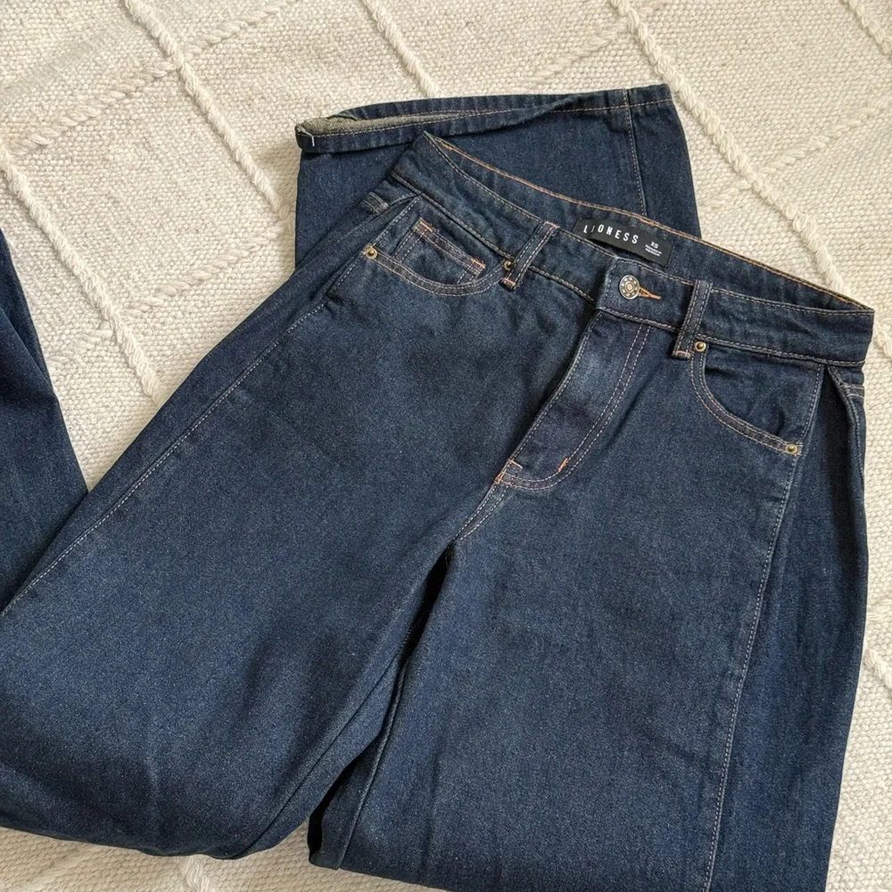 Lioness Dark Wash Wide Leg Jeans - Picture 3 of 4